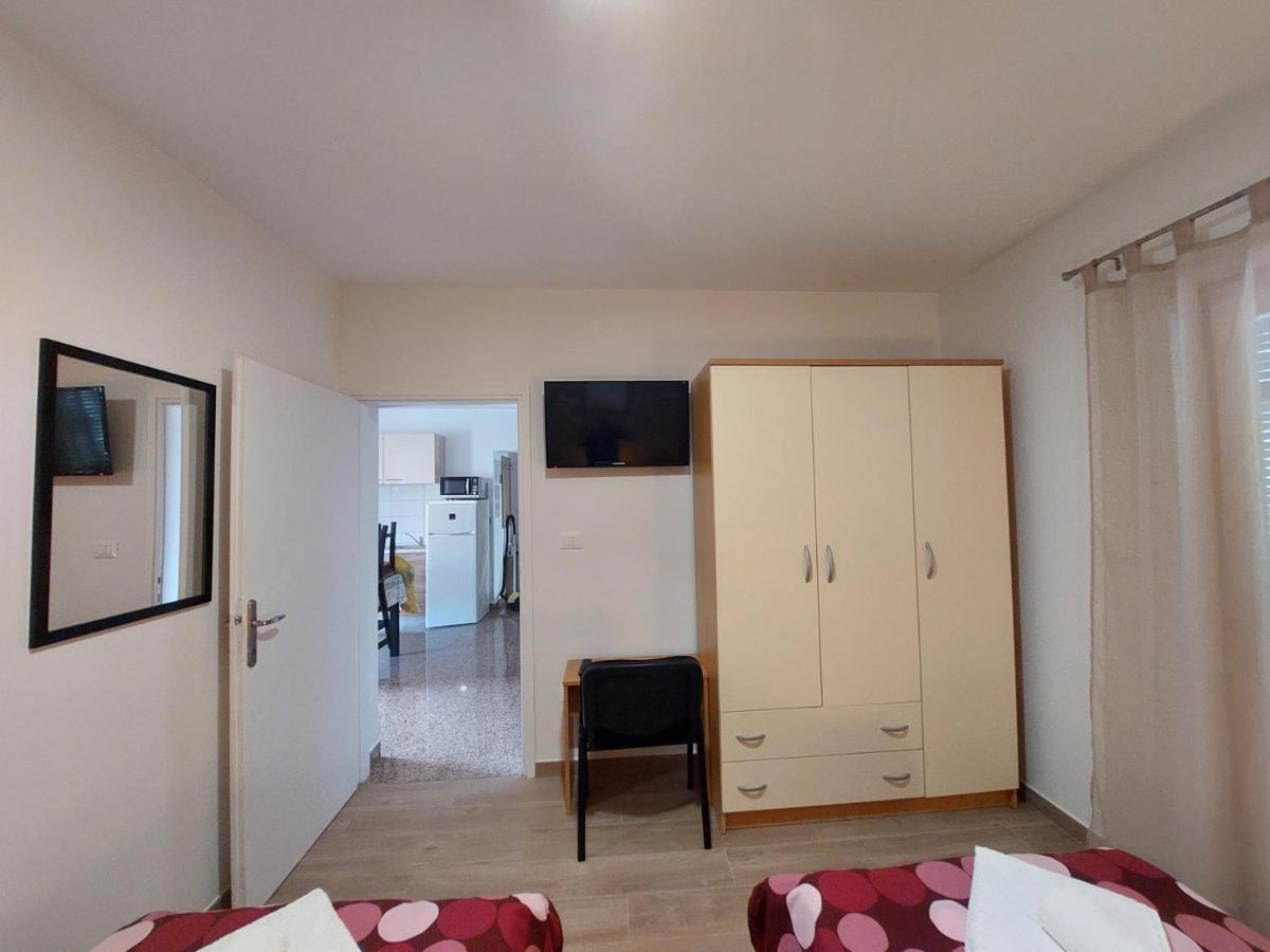 Apartment Luisa Poreč Extérieur photo
